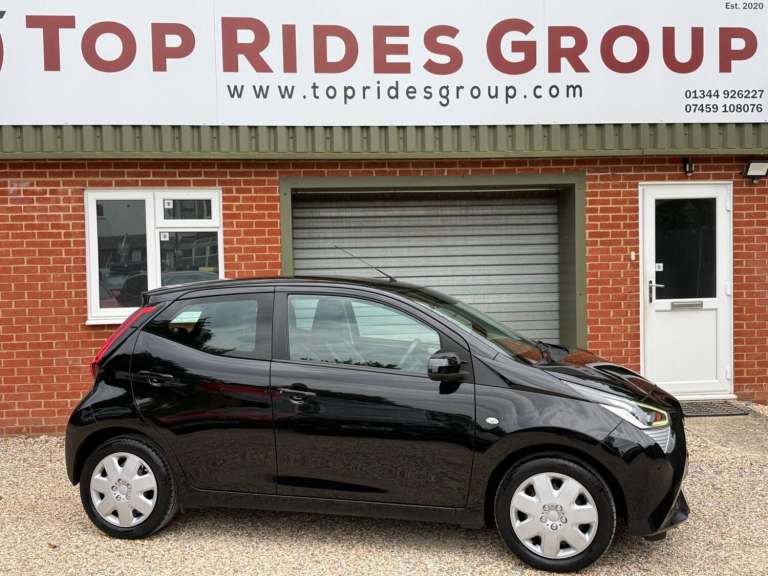 2020 Toyota AYGO 1.0 VVT-i x-play x-shift Euro 6 5dr (Safety Sense) HATCHBACK Petrol Automatic