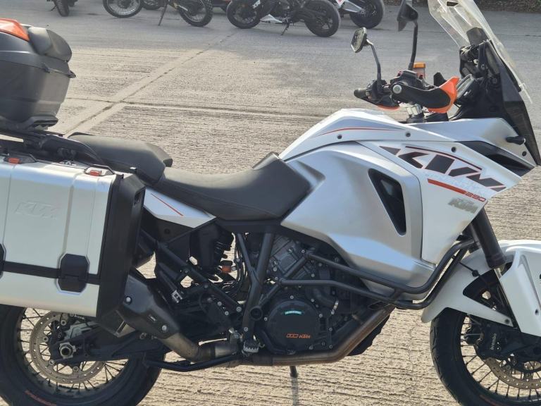 201565 KTM 1290 Adventure Petrol Manual 162 Ps 8484 MILES FULL LUGGAGE ADVENTURE