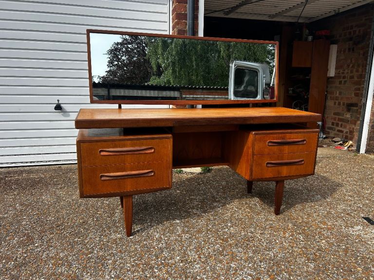 G plan fresco dressing table. Vgc 
