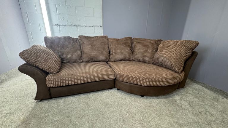 Brown DFS corded corner sofa DELIVERY AVAILABLE!