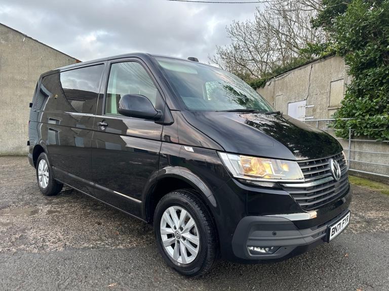 VOLKSWAGEN TRANSPORTER 2.0 TDI T28 Highline 2021