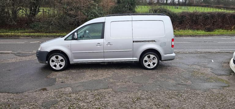 2009 Volkswagen Caddy Maxi 1.9 TDi Maxi FWD 5dr Diesel