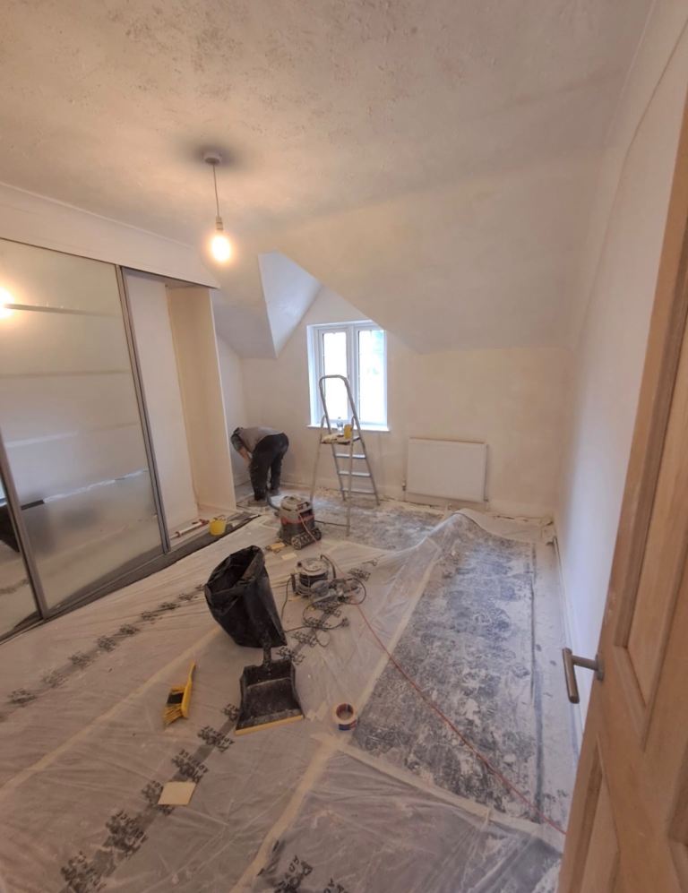 4 bed plus side studio Company let welcome 