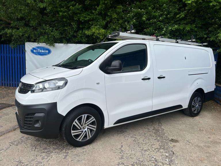 2022 Vauxhall Vivaro 2900 1.5d 100PS Dynamic H1 Van PANEL VAN Diesel Manual
