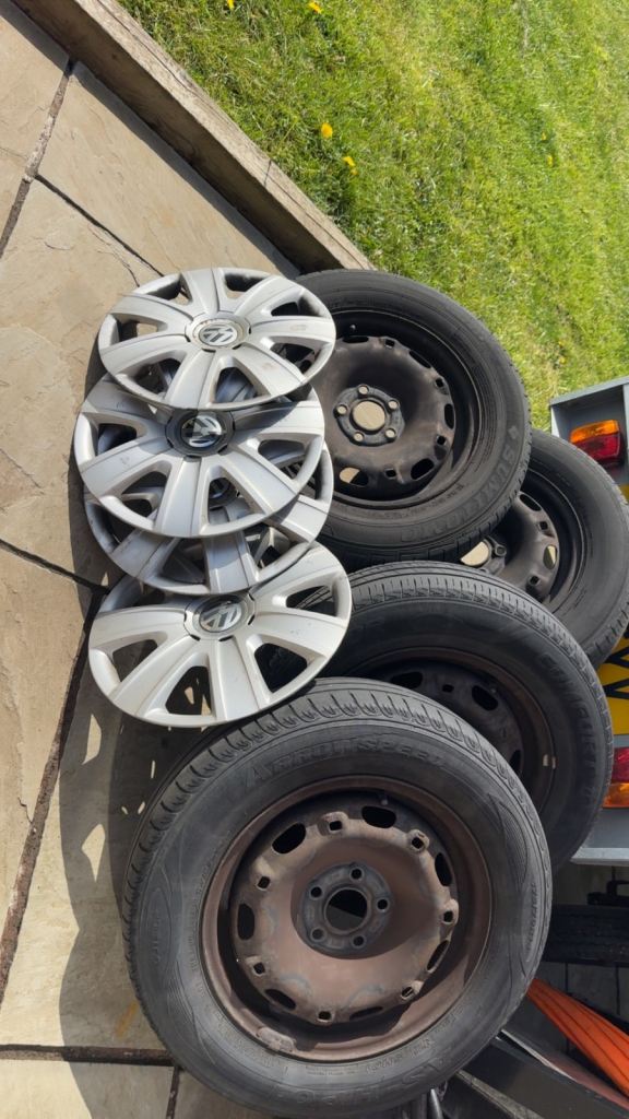 Polo 14 inch wheels, tyres and hub caps free to collect 