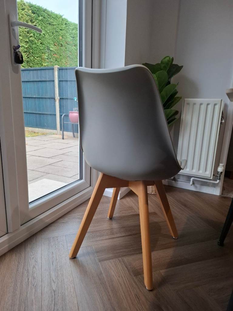 Dining chairs x 5 , £50.00 for Sale in Fareham, Hampshire | Gumtree