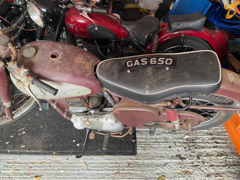 BSA B31 350cc