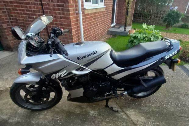 Kawasaki GPZ 500s 2003 px 125