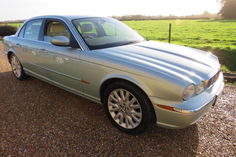 2003 Jaguar XJ XJ6 3.0 V6 SE 4 DOOR AUTO SALOON Petrol Automatic