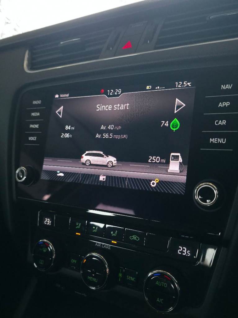 Skoda Octavia 2.0 TDi SE Technology Estate 150 Euro 6