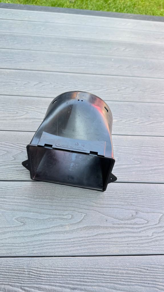 FLNO037190 vent hose adapter - connector output air