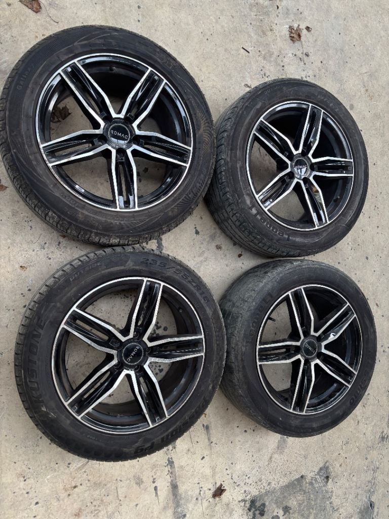 Kia sportage Hyundai 18 inch alloy wheels Romac Venom. 