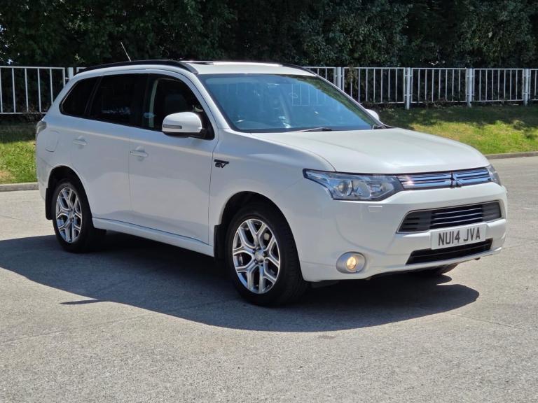 2014 Mitsubishi Outlander 2.0h 12kWh GX4h CVT 4WD Euro 5 (s/s) 5dr ESTATE Petrol/Electric Hybrid ...