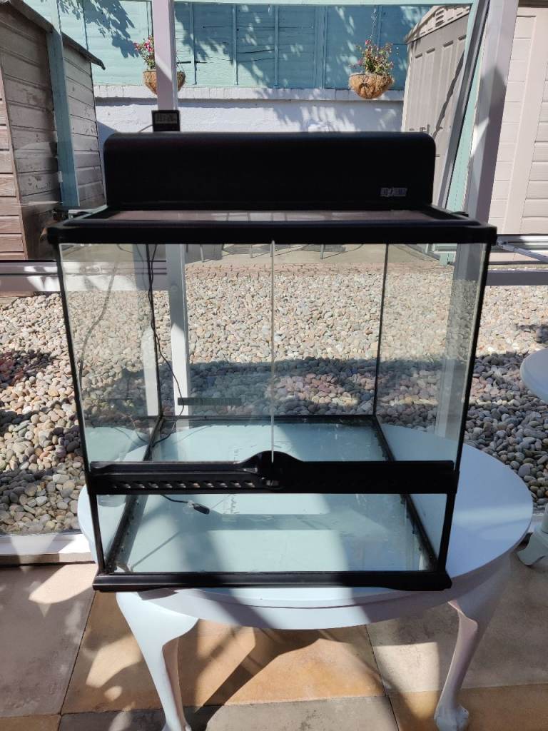 Exo Terra tank 45cm sq. with light box and combometer