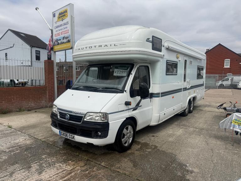 2006 Auto-Trail Arapaho 2.8 6 Berth Coachbuilt Motorhome