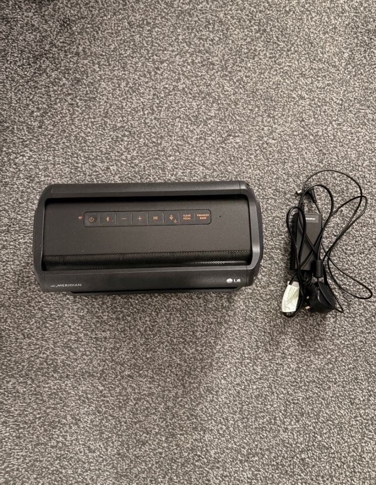 LG PK7 XBOOM Bluetooth Speaker