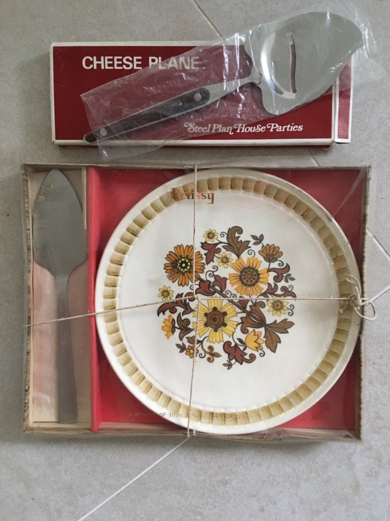 Retro Royal Worcester Palissy Cake Plate & Server & Cheese Plane