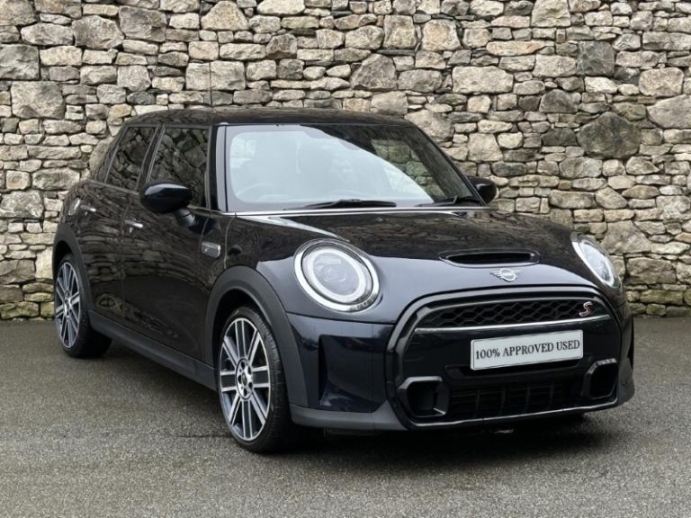 MINI HATCHBACK 2.0 Cooper S Exclusive Premium 5dr Auto