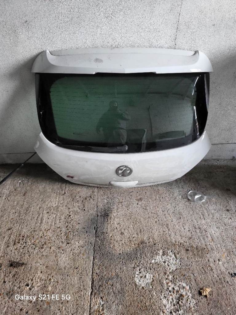 Boot for 13plate corsa limited edition 