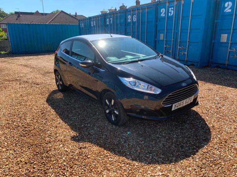 Ford, FIESTA, Hatchback, 2016, Manual, 1241 (cc), 3 doors