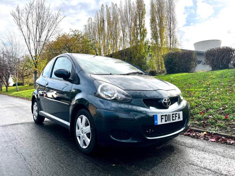 2011 TOYOTA AYGO 1.0 ICE **£20 ROAD TAX**