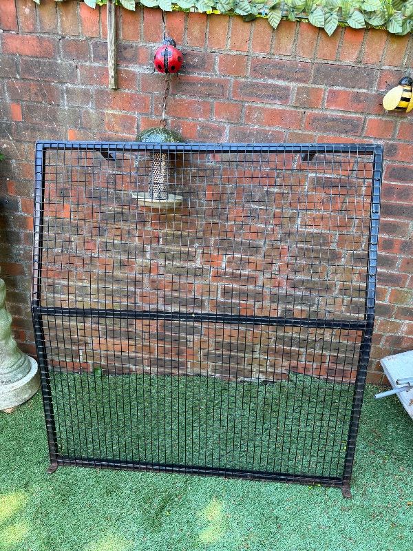 Dog guard fence for Mercedes citan 