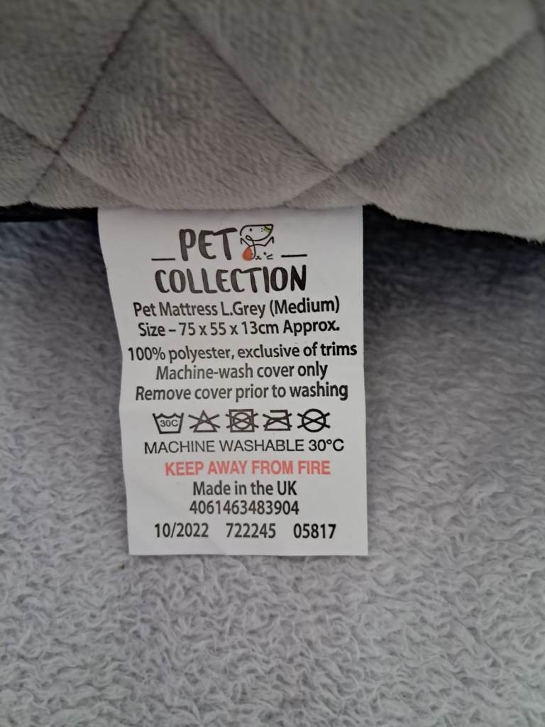 Pet fleece mattress in grey