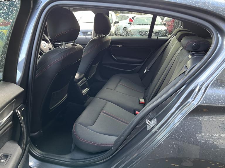 BMW 1 SERIES 2.0 118d Sport 5-Door 2016