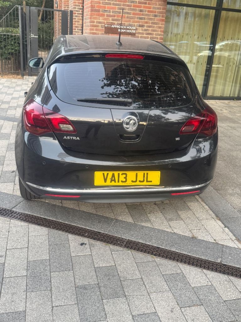Vauxhall, ASTRA, Hatchback, 2013, Semi-Auto, 1598 (cc), 5 doors