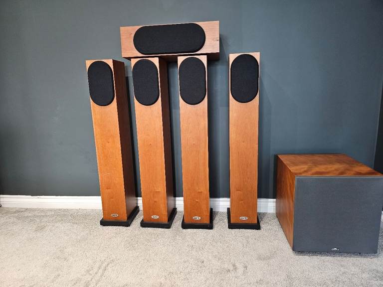 art Stiletto/Skibo 5.1 Home Theatre Speakers + Castle Cube Subwoofer