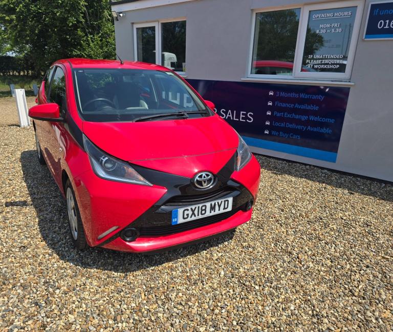 2018 Toyota AYGO 1.0 VVT-i X-Play 5dr HATCHBACK Petrol Manual