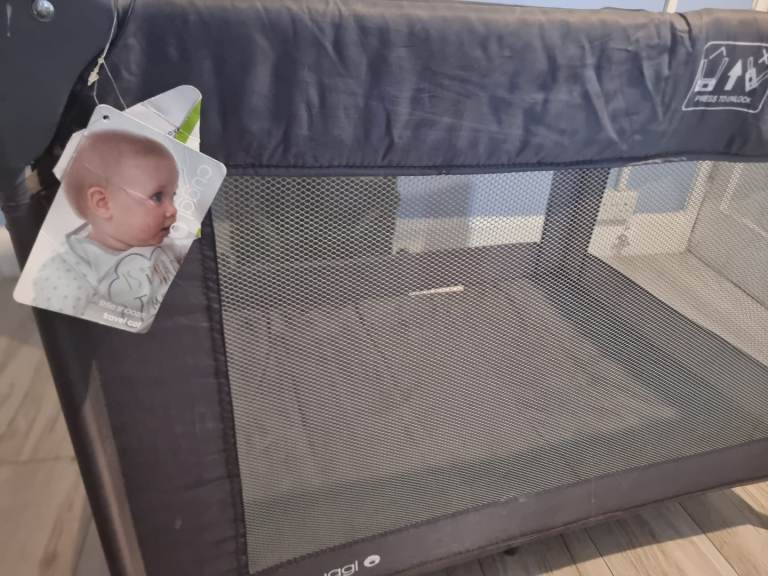 Cuggl Travel Cot - Grey