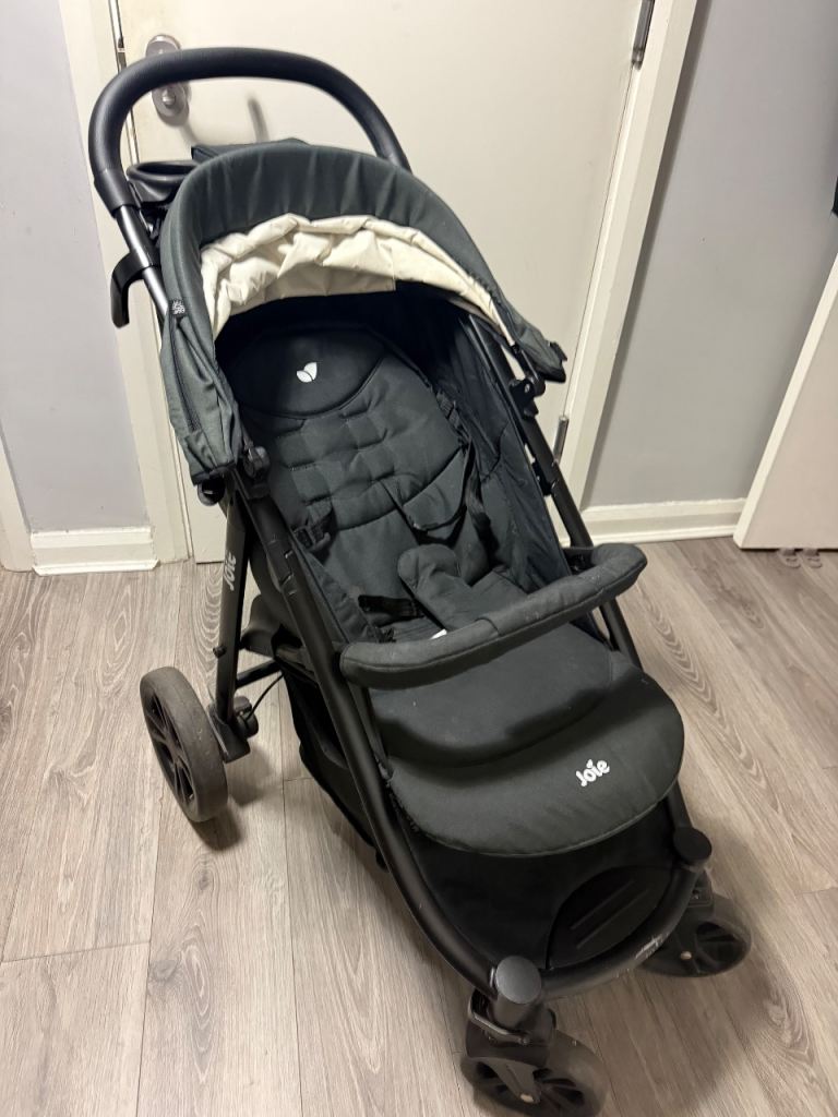 Joie pram / push chair 
