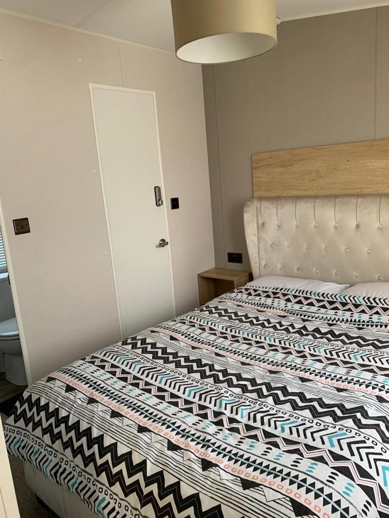 New caravan for long term rent.