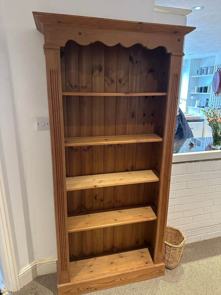 Pine bookcase / shelving