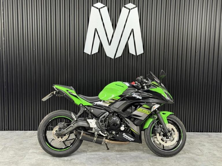 2018 Kawasaki Ninja 650 650 Super Sports KRT Edition Petrol Manual Euro 4