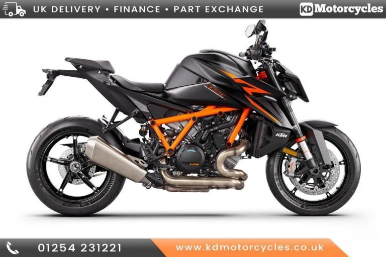 KTM 1390 Super Duke R, Free Tech Pack plus 0% APR Finance