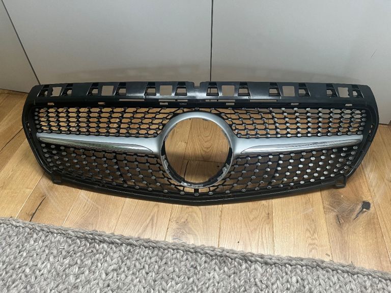 Mercedes A Class W176 Front Bumper Grill