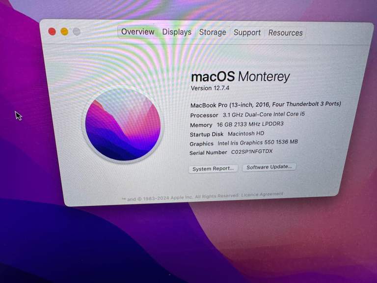 Apple Macbook pro 2016 13 inch Touch Bar 16GB Ram 256GB SSD 4 Thunderbolt