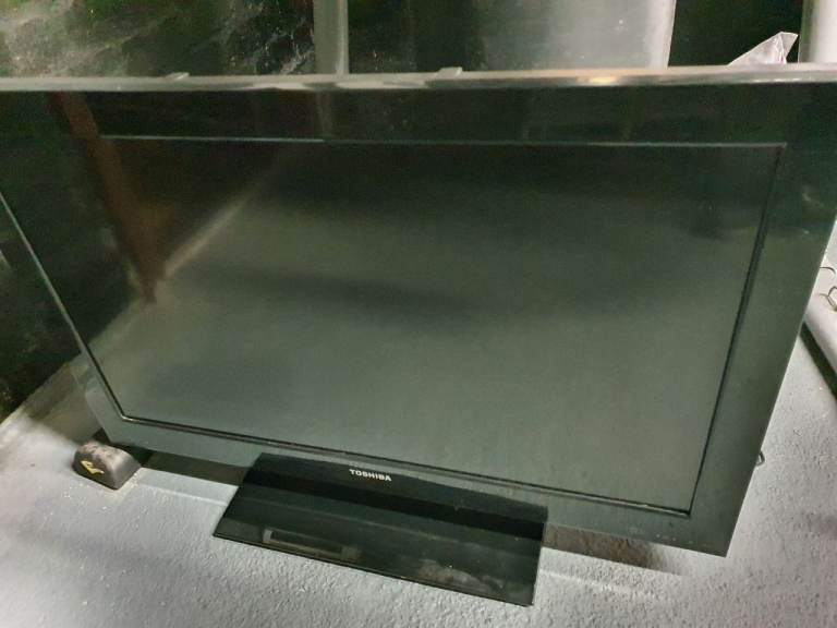 Toshiba 32BV702B - 32" LCD TV