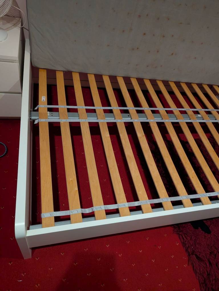 Double bed 6 x 4.5 