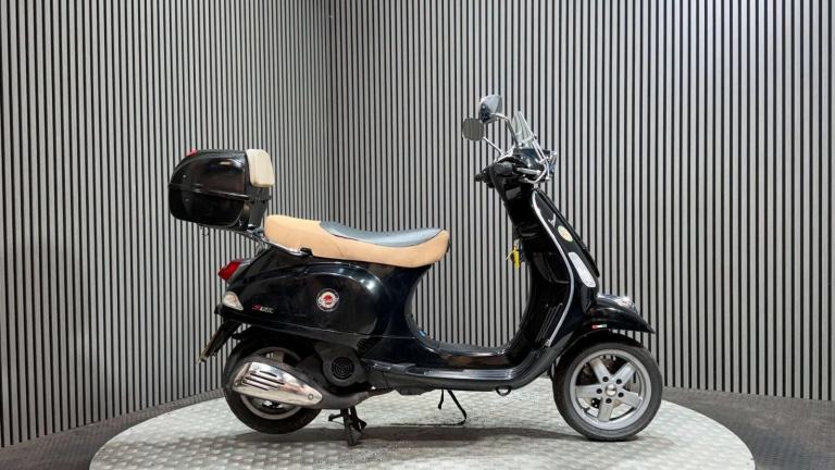 Piaggio Vespa S 2011 IDEAL LEARNER SCOOTER 125CC ONLY 14K PROJECT