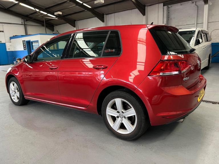 2016 Volkswagen Golf 1.6 TDI BlueMotion Tech Match Edition Euro 6 (s/s) 5dr HATCHBACK Diesel Manual