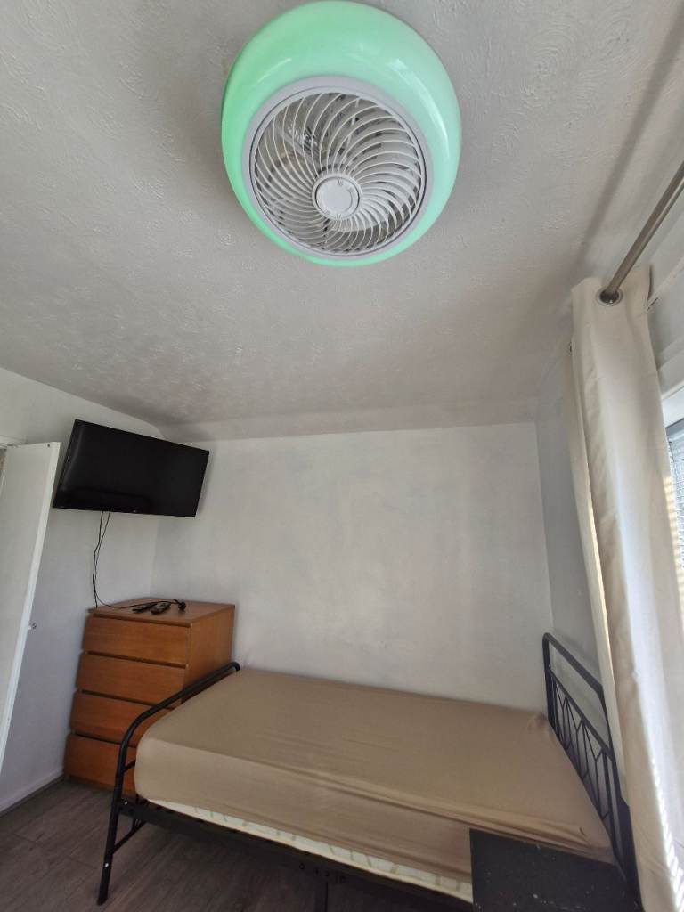 Room for a rent 