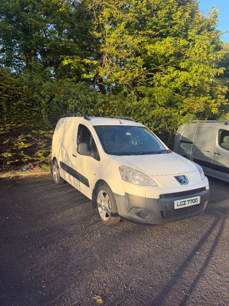 Peugeot, PARTNER, Panel Van, 2012, Manual, 1560 (cc)