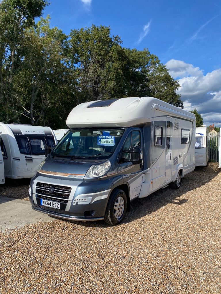     T  GILES CARAVANS SALE RH13 ORE 