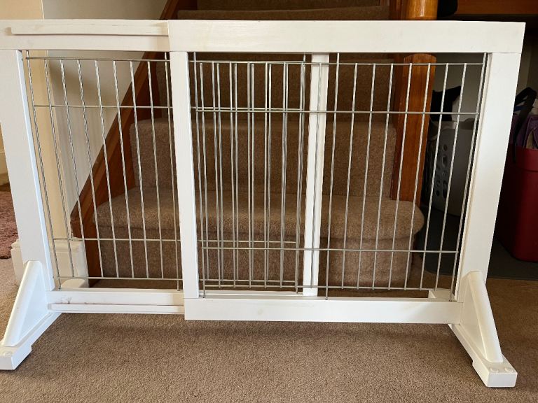 TRIXIE Dog Barrier Gate White with Galvanised Bars Variable 
Position
