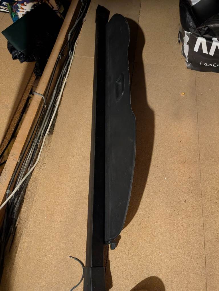 Ford S-Max 2009 Tonneau Cover