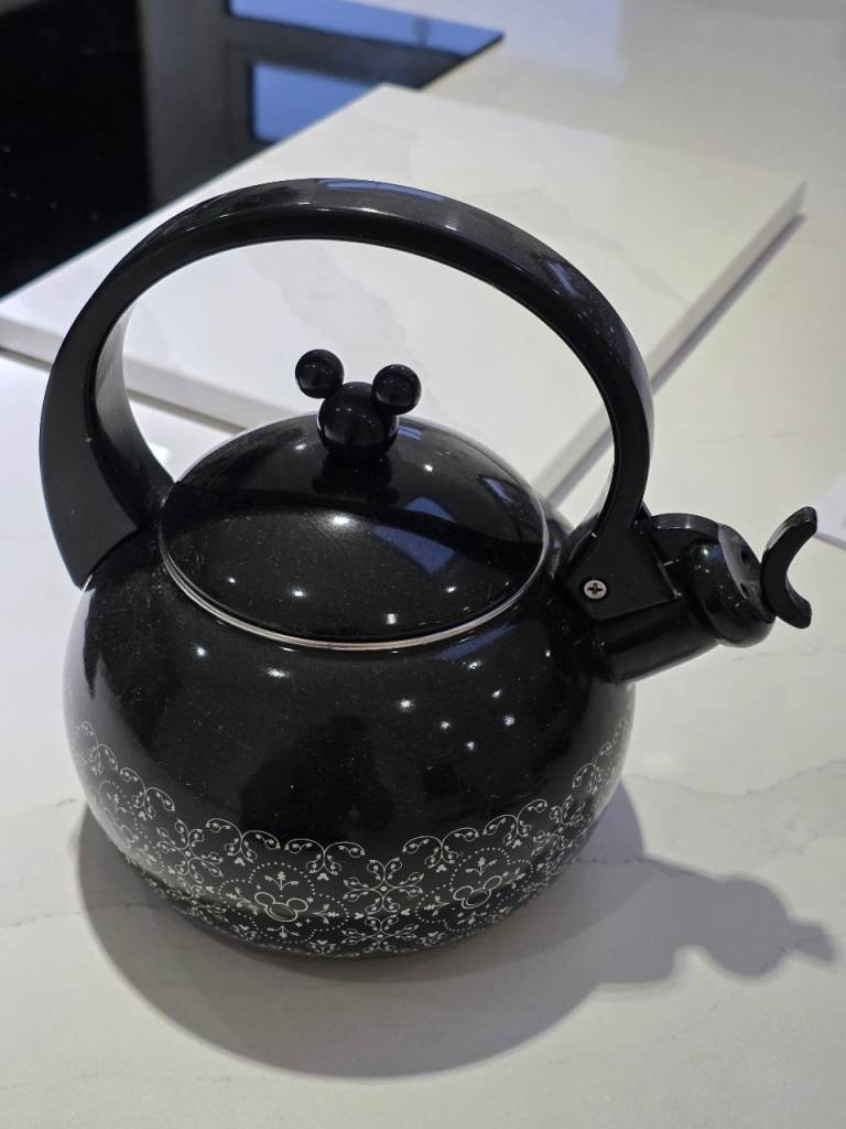 Mickey Mouse Whistling Kettle – Black, Good Condition