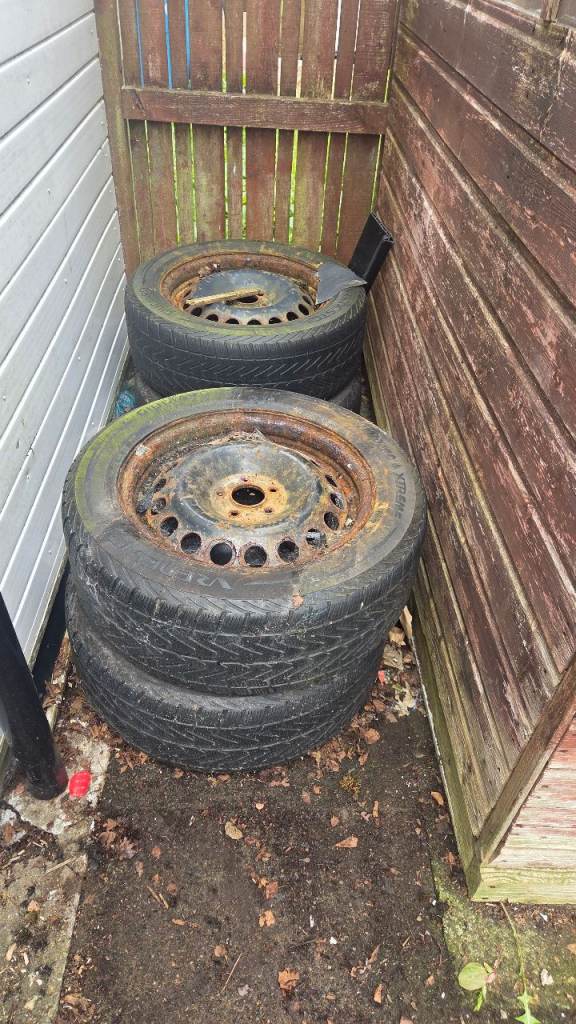 Steel wheels and winter tyres for mk1 kuga free